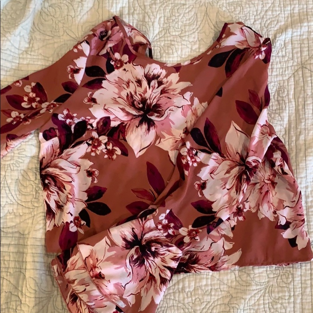 floral shirt